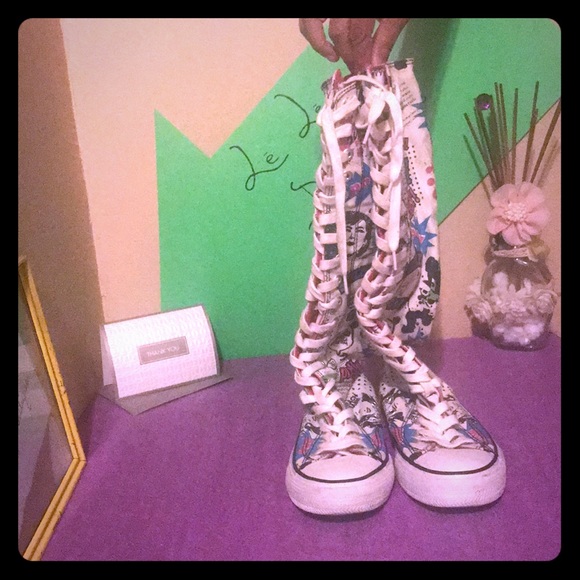 SOLD - Picture 3 of 5